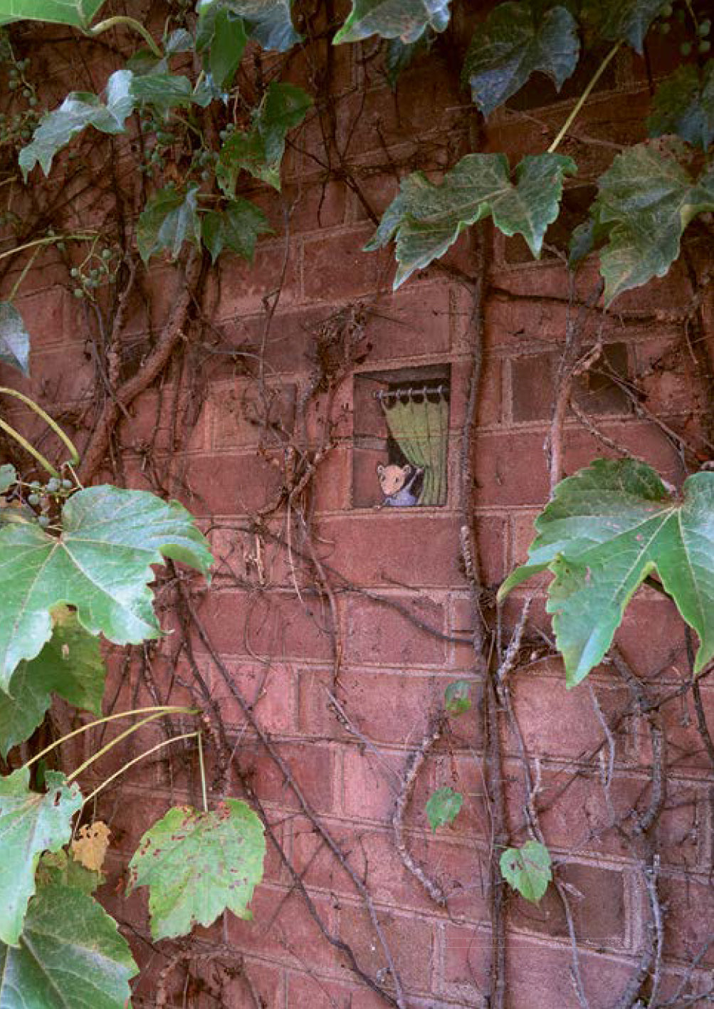 Chance Encounters: Temporary Street Art by David Zinn